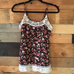 Almost Famous Floral Tank